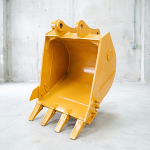 Godet de terrassement SOOSAN 0,54 m³ pour excavatrice 11 tonnes, idéal pour sols durs, argile et pierres molles, travaux de construction légers - Product Image 1
