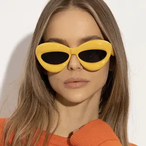 DL משקפיים עתידני מנופח Cateye אדום שפות עבות משקפי שמש נשים אופנה נפץ סקסי ייחודי Y2k היפ פופ שמש משקפיים