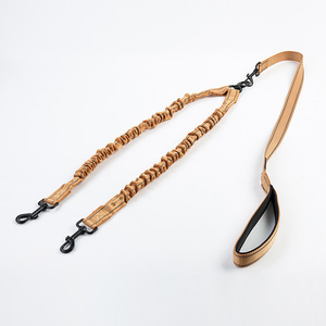 <span class=keywords><strong>Deux</strong></span> crochets pour chien de compagnie Double tête à double extrémité Double chien marchant laisse pour animaux de compagnie un remorquage <span class=keywords><strong>deux</strong></span> gros chien laisse - Product Image 5