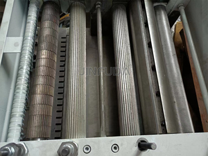 Cepilladora de Madera de Doble Cara de Alta Resistencia con Motor Automático de 380V y Velocidad de Husillo de 7500 rpm - Product Image 6