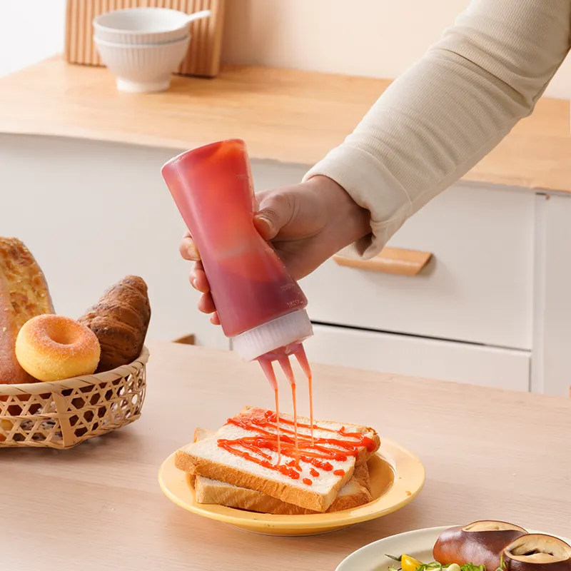 Aangepaste 24Oz Ketchup Fles 100Ml Plastic Saus Knijpflessen Met Flip Top Dop Mondstuk