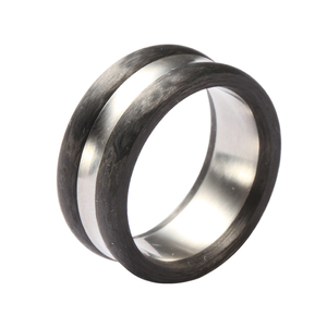 Bague TIZTI Bijoux en acier inoxydable et titane Bague incrustée en fibre de carbone 8MM Bague en carbure de tungstène pour hommes Bague de mariage - Product Image 4