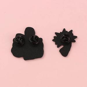 Broches de Metal Esmaltado de Spider-Man, Superhéroe de <span class=keywords><strong>Marvel</strong></span> y <span class=keywords><strong>DC</strong></span>, de la Serie de Televisión Estadounidense, Anime, Productos de Venta Caliente - Product Image 5