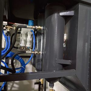 Máquina de Producción de Botellas de Plástico Semiautomática de 4 Cavidades, Máquina para Fabricar Botellas de Agua, Máquina de Soplado - Product Image 6