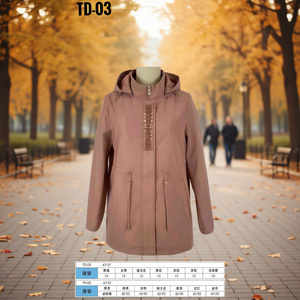 Giacca in Cotone Leggero per Donna Taglie Forti TD-03 con Cappuccio e Pannello Frontale Decorativo 47-57 - Product Image 3