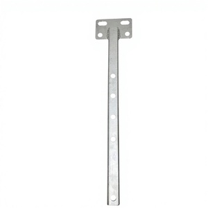 Poteau carré en acier CT8 pour accessoires d'alimentation de télécommunications à montage suspendu - Product Image 4