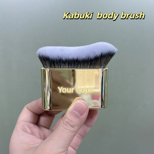 Grande brosse corporelle Kabuki, manche ABS coudé, poils synthétiques haute densité, plaqué or, logo personnalisé, brosse corporelle protectrice solaire - Product Image 3