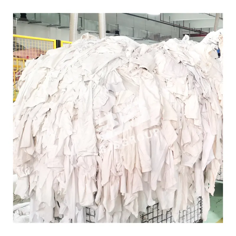 Camiseta branca de recursos renováveis, fechos de camiseta branca em massa de resíduos têxteis, rags mecânicos industrial
