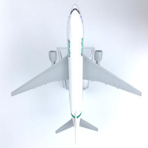 Modèle d'avion en alliage de 16 cm Italie <span class=keywords><strong>777</strong></span> Aviation Cadeaux de collection - Product Image 2