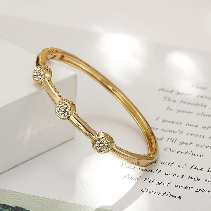 Elegant Minimalist Women's Bracelet Luxury Alloy Zircon Bangle with Gold  Plating Chic Versatile Fashion Accessory Trendy Style