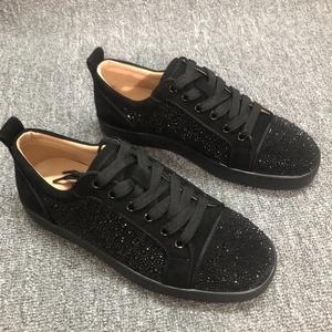 Chaussures de haute qualité à rivets, chaussures en cuir véritable à semelle rouge, baskets montantes, chaussures pour hommes et femmes, style de marche à semelle rouge - Product Image 4