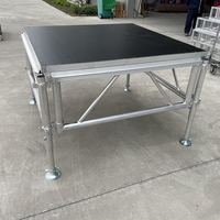 Scène événementielle portable et durable à prix direct usine, en alliage d'aluminium emboîtable double couche, anti-rouille, avec pieds réglables