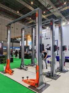 Baohua 5t European II bất đối xứng gantry loại thủy lực xe nâng hai bài xi lanh thủy lực Lift - Product Image 5