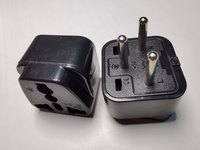 Grounded Universal ke Israel Palestina Travel Plug Adapter tipe H