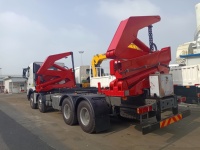 Camion de véhicule de levage latéral de conteneur de 20 pieds Sinotruk Howo