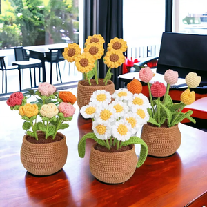 Вязаный цветочный горшок с искусственными цветами - Product Image 5