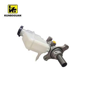 Maître-<span class=keywords><strong>cylindre</strong></span> <span class=keywords><strong>de</strong></span> <span class=keywords><strong>frein</strong></span> compatible avec Hyundai Sonata 8/K5, grand diamètre 58510-2T100 OE - Product Image 3