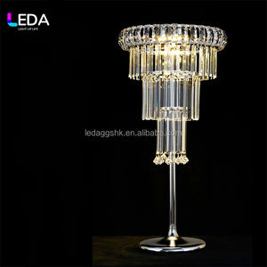 LEDA Promotion Exceptionnelle : Support Floral en Métal et Cristal pour Mariages et Événements – Centre de Table en Cristal pour Décoration d'Événements - Product Image 2