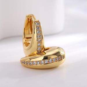 Pendientes de aro gruesos chapados en oro y platino de moda 2024, pendientes de moda con microinserciones de circón - Product Image 4