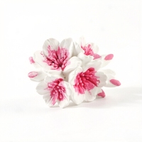 Diffuseur d'huiles essentielles en céramique parfumée en gros, clip de ventilation de voiture, désodorisant d'ambiance, fleur en porcelaine