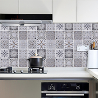 Design de fleurs marocaines, carreaux muraux pelables et adhésifs à coller sur la cuisine de la chambre à coucher