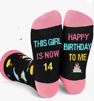 Chaussettes personnalisées en coton peigné de qualité supérieure pour un confort ultime, chaussettes amusantes pour fête d'anniversaire, cadeau personnalisé pour les adolescentes