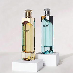 Perfume en Aerosol de Lujo Ecológico para Hombre con Logotipo Personalizado, Fragancia Natural de Larga Duración, OEM/ODM, Marca Privada, 50 ml/100 ml - Product Image 3