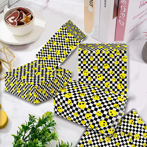 WZ024 <span class=keywords><strong>Carta</strong></span> da Regalo con Motivo a Quadrati Bianchi e Neri e Fulmini, <span class=keywords><strong>Carta</strong></span> Decorativa per Confezioni Regalo e Decorazioni per Feste - Product Image 4