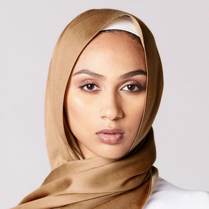 Nouvelle Collection de Hijabs et Foulards en Soie Satinée de Luxe, Bandeaux pour Femmes Musulmanes, Longs Châles et Étoles de Malaisie 180*70cm, Toutes Saisons 2019 - Product Image 1