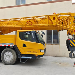 Grúa Usada QY55KC de 55 Toneladas en Buen Estado, Shanghai QY QAY XCA XCT, Precio Bajo, Gran Oferta - Product Image 1