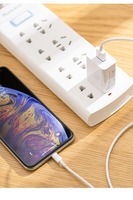 Chargeur mural USB 5V 2.1A 10W |   Adaptateur secteur cube de charge rapide |   Prise EU/US |   Conception compacte pour les smartphones et les tablettes |   OTP/OVP