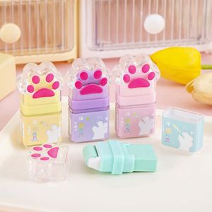 Gomme à effacer X920 pas chère, promotionnelle, en caoutchouc, pour l'école, en forme de patte de dessin animé, mignonne et kawaii - Product Image 1