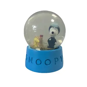 定制品牌水球3D动物卡通圣诞新年礼物树脂工艺品小尺寸雪球
