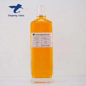 Bouteilles <span class=keywords><strong>de</strong></span> verre vides pour whisky, vodka, tequila, <span class=keywords><strong>rhum</strong></span>, gin, <span class=keywords><strong>de</strong></span> 500 ml, hautes, épaisses, à bec carré, rectangulaires, à <span class=keywords><strong>bon</strong></span> prix, vente en gros - Product Image 1