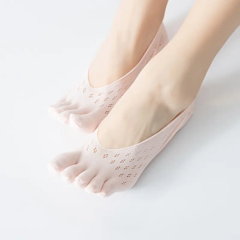 Летние женские бархатные носки с баской, дышащие кружевные тапочки, сетчатые невидимые силиконовые носки-лодочки, носки с пятью пальцами, Тапочки