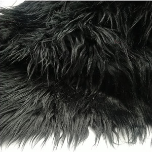 Vente en gros de tissus artificiels en fausse fourrure à poils longs en peluche bouclée de mongolie, tissu en peau d'agneau et en laine pour la décoration de vêtements - Product Image 4