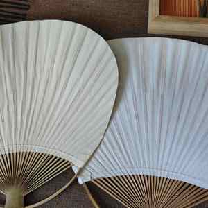 Abanico de Bambú Tallado Tradicional Chino, Uchiwa Clásico, Regalo de Boda para Decoración del Hogar, Elegante Regalo para el Año Nuevo Chino - Product Image 5