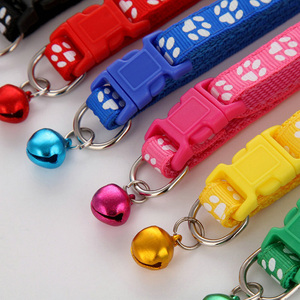 Collier pour chien et chat en nylon écologique personnalisé avec logo de marque, motif empreinte de patte de chat, style classique/moderne, coloré, vente en gros - Product Image 2