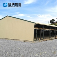 Bâtiment d'élevage avicole préfabriqué en structure métallique pour poulets