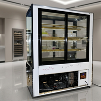Vitrine à gâteaux de luxe avec cadre doré à 3 niveaux, ouverture frontale et design personnalisé