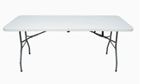 Table pliante rectangulaire portable en plastique avec cadre en métal 240x75x74 cm pour les événements intérieurs et extérieurs, les banquets et les fêtes