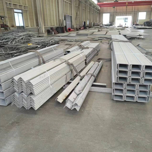 Barre d'angle en <span class=keywords><strong>acier</strong></span> au carbone laminé à chaud Q235 Q355, profil en L égal, pour structure de bâtiment - Product Image 5