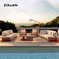 Ensemble de meubles d'extérieur de luxe en rotin imperméable et chaises en aluminium pour patio nordique, cour d'hôtel, balcon, piscine et jardin