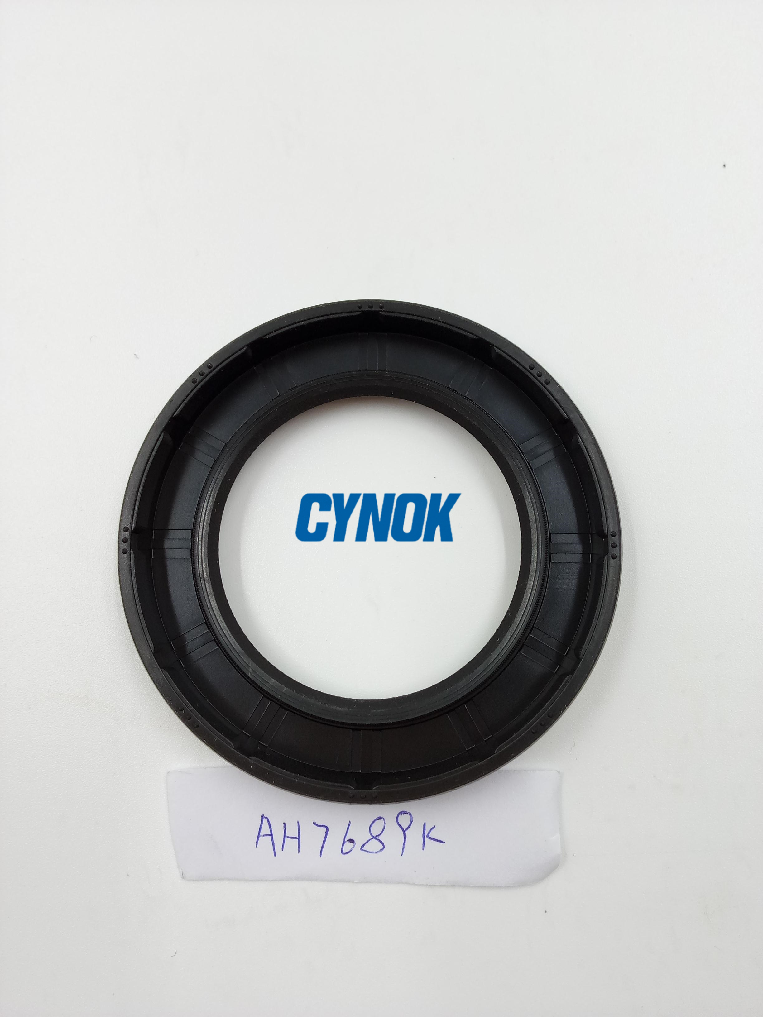 High-quality Crankshaft Oil Seal - Japan Brand 91207-P7Z-003