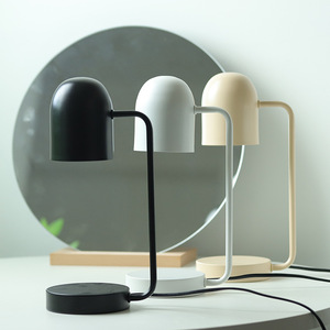 Lámpara calentadora de velas de aromaterapia de cera de vidrio eléctrica con temporizador regulable y enchufe AU para ambiente de cabecera de dormitorio - Product Image 3