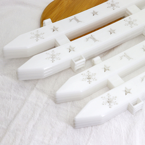 Décoration <span class=keywords><strong>de</strong></span> Noël moderne : Flocon <span class=keywords><strong>de</strong></span> neige en plastique PP, clôture détachable, DIY, imperméable, durable, rouge/blanc/marron pour cour - Product Image 3