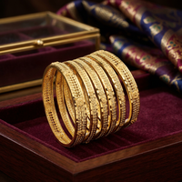 Vente en gros 14K 18K 24K plaqué or formant des bracelets, bracelets de mode, bracelets traditionnels, bijoux en laiton rempli d'or Oro Joyeria.