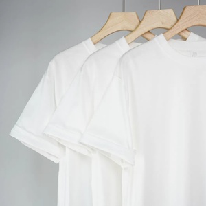 เสื้อยืดผู้ชายผ้าฝ้ายแท้ 100% หนัก 230GSM พิมพ์โลโก้ได้ ทรงปกติ ผ้าหนา สไตล์สตรีท แห้งเร็ว ไม่ยับ - Product Image 2