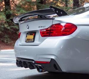 Diffuseur arrière en fibre de carbone de style MAD Fang avec séparateur latéral pour <span class=keywords><strong>BMW</strong></span> F32 F36 435i/<span class=keywords><strong>440i</strong></span> <span class=keywords><strong>M</strong></span> Sport 2014+ - Product Image 3