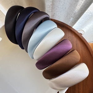 Serre-tête en satin uni de 4 cm de large, accessoire de coiffure tendance pour femmes et filles, idéal pour le maquillage quotidien - Product Image 1